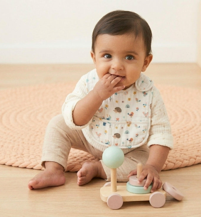 Premium Muslin Baby Bib – Baby Animal Print